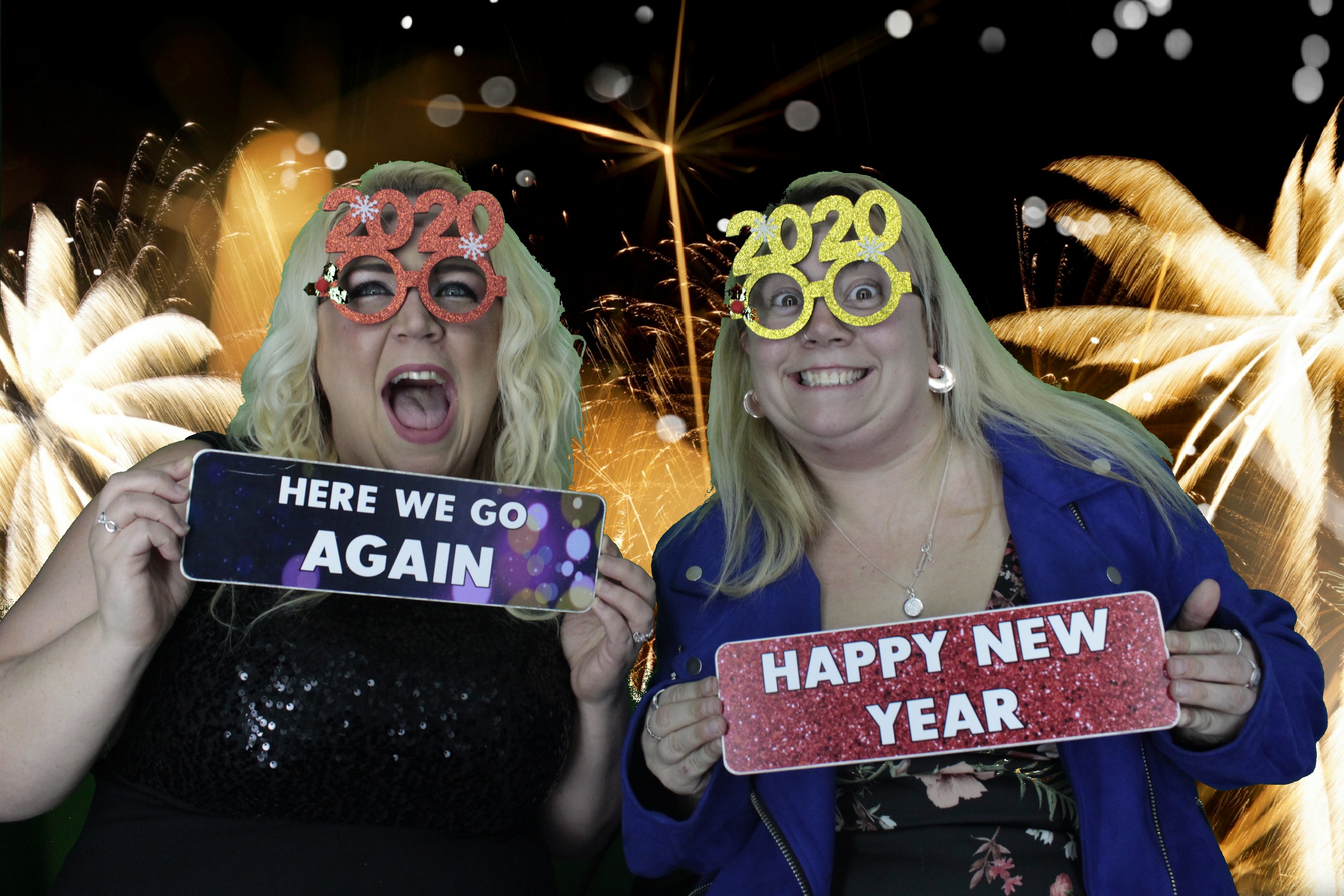 NYE Party | View more photos from the event at gallery.myphotoboothexperience.co.uk/u/MyPhotoBoothExperienceLtd/NYE-Party
